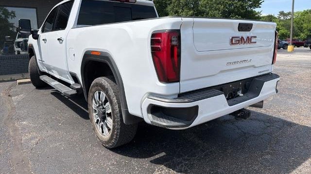 2025 GMC Sierra 2500HD Denali