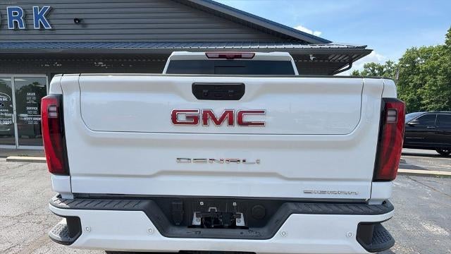 2025 GMC Sierra 2500HD Denali