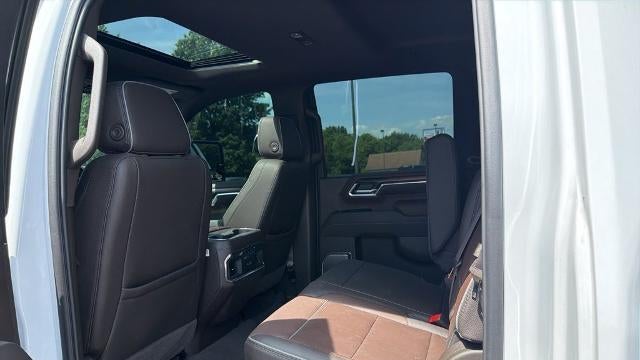 2025 GMC Sierra 2500HD Denali