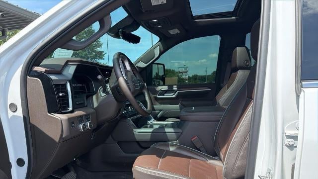 2025 GMC Sierra 2500HD Denali