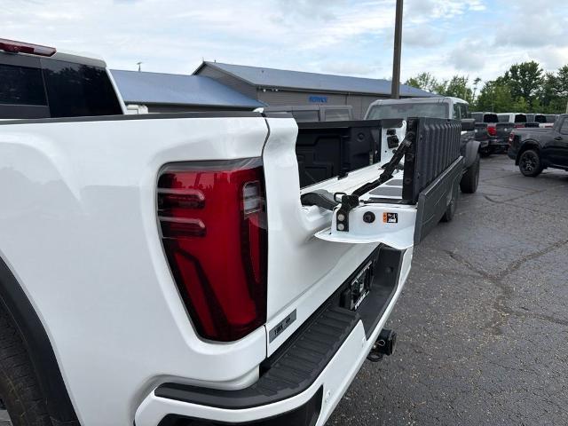 2025 GMC Sierra Hd - $69,184