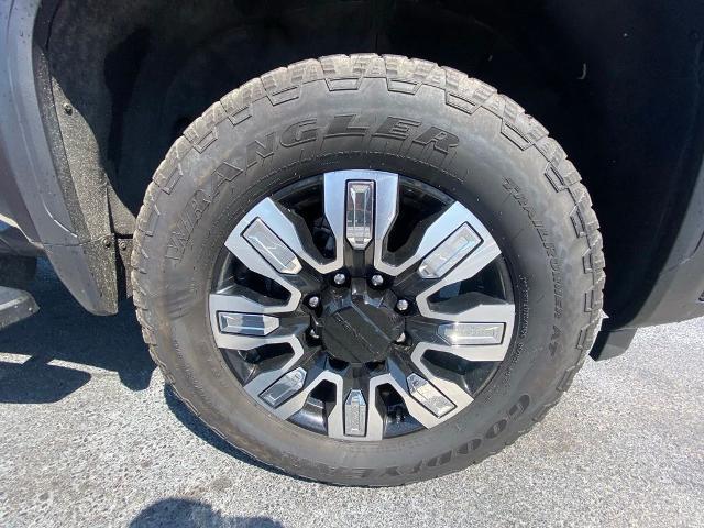 2025 GMC Sierra Hd - $73,359