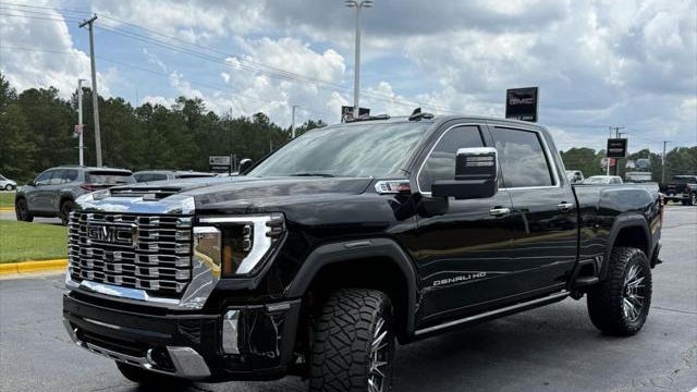 2025 GMC Sierra 2500HD Denali