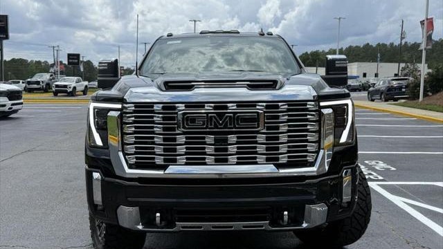 2025 GMC Sierra 2500HD Denali