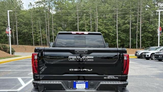 2025 GMC Sierra 2500HD Denali