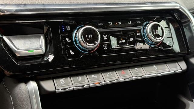 2025 GMC Sierra 2500HD Denali