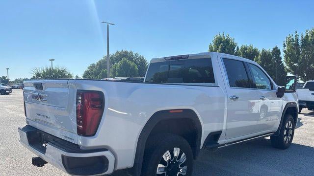 2025 GMC Sierra 2500HD Denali