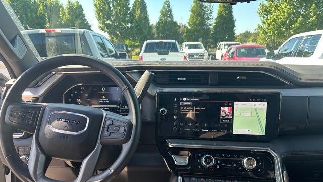 2025 GMC Sierra 2500HD Denali