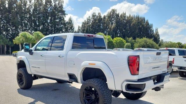 2025 GMC Sierra 2500HD Denali