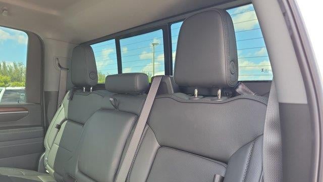 2025 GMC Sierra 2500HD Denali