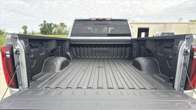 2026 GMC Sierra 3500HD SLT