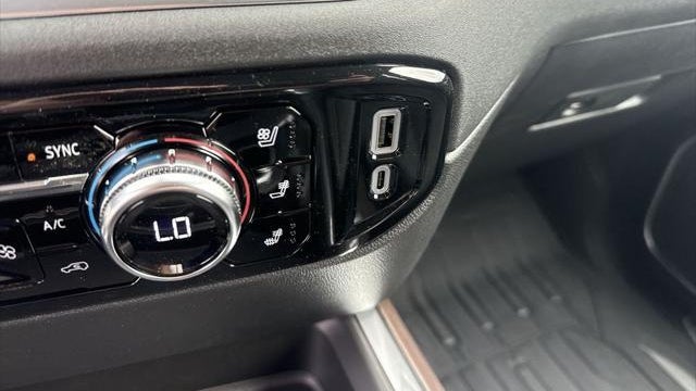 2026 GMC Sierra 3500HD SLT