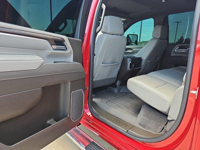 2025 GMC Sierra Hd - $73,700
