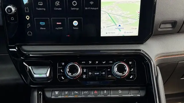 2025 GMC Sierra 3500HD AT4
