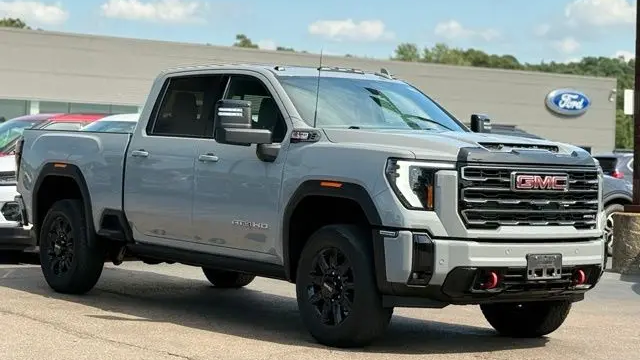 2025 GMC Sierra 3500HD AT4