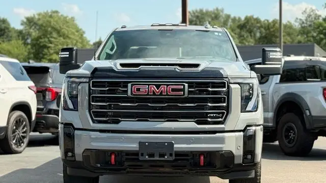 2025 GMC Sierra 3500HD AT4