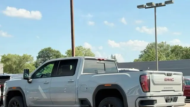 2025 GMC Sierra 3500HD AT4