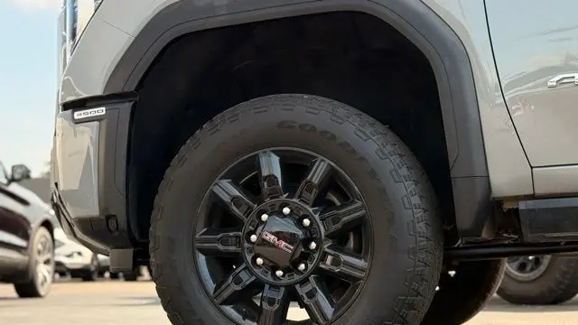 2025 GMC Sierra 3500HD AT4