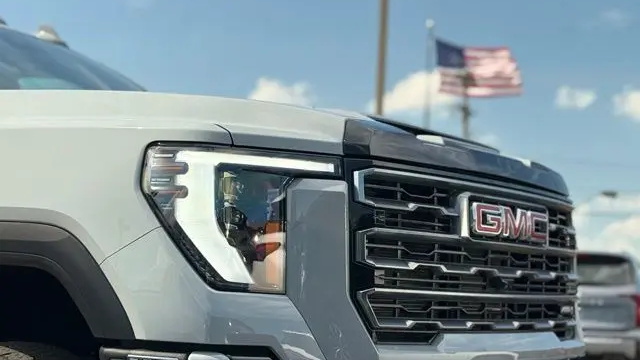 2025 GMC Sierra 3500HD AT4
