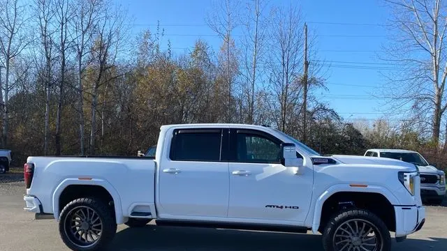 2025 GMC Sierra 3500HD AT4