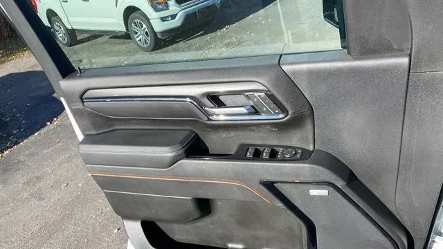 2025 GMC Sierra 3500HD AT4