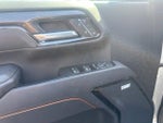 2025 Sierra 3500HD Thumbnail 17