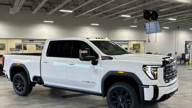 2025 GMC Sierra 3500HD AT4