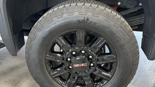 2025 GMC Sierra 3500HD AT4