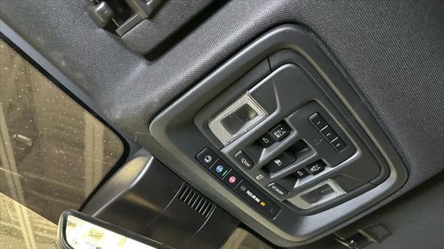 2025 GMC Sierra 3500HD AT4