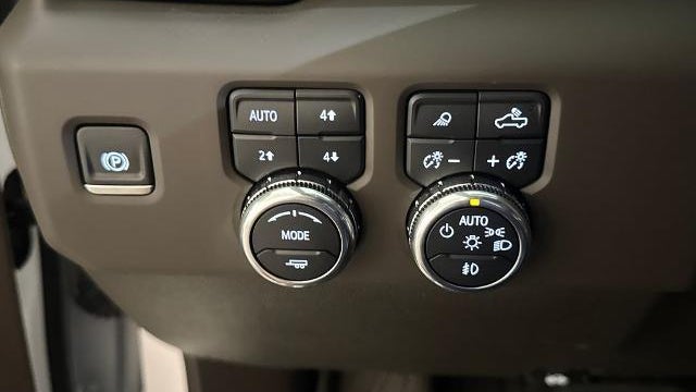 2025 GMC Sierra 3500HD Denali