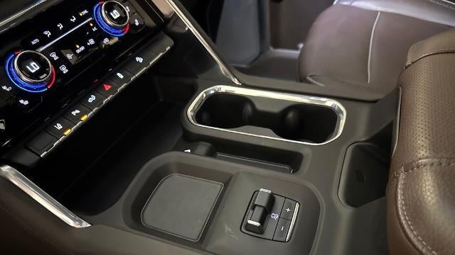 2025 GMC Sierra 3500HD Denali