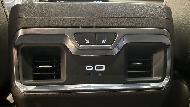 2025 GMC Sierra 3500HD Denali