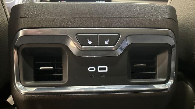 2025 GMC Sierra 3500HD Denali