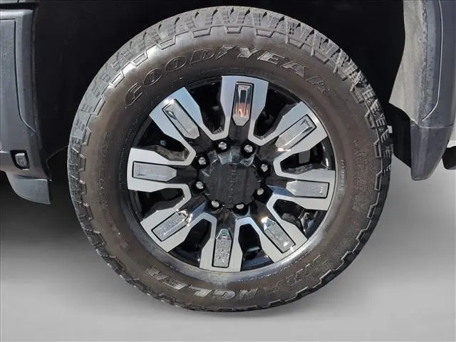 2025 GMC Sierra Hd - $77,481