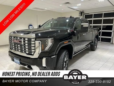 2025 GMC Sierra 3500HD 4X4 Denali 4DR Crew Cab SB SRW