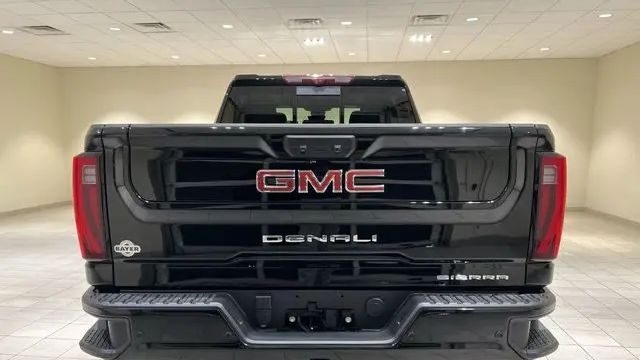 2025 GMC Sierra 3500HD Denali
