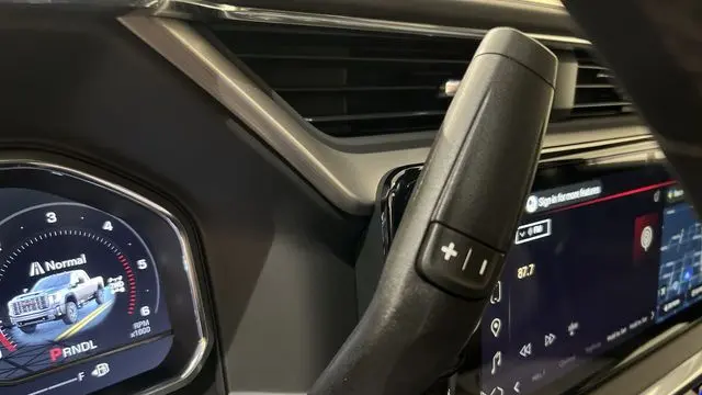 2025 GMC Sierra 3500HD Denali