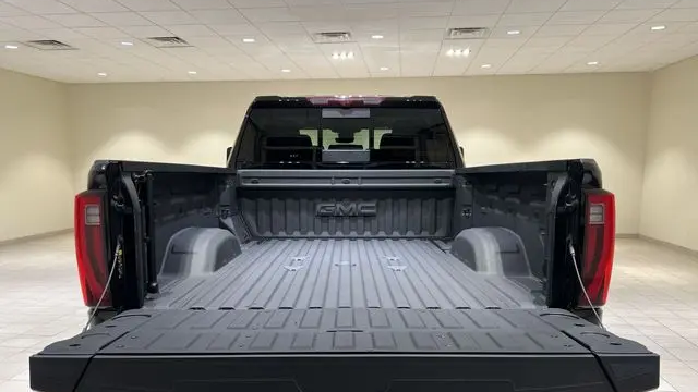 2025 GMC Sierra 3500HD Denali