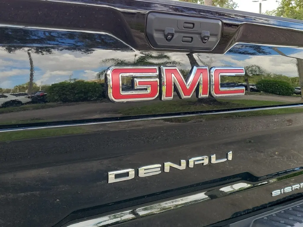 2026 GMC Sierra Hd - $80,990