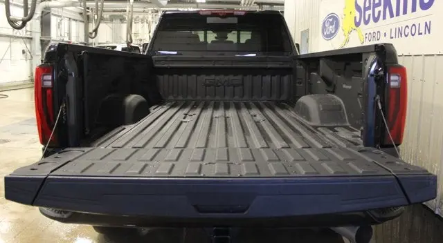 2025 GMC Sierra Hd - $79,995