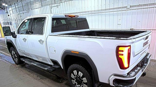 2025 GMC Sierra 3500HD Denali