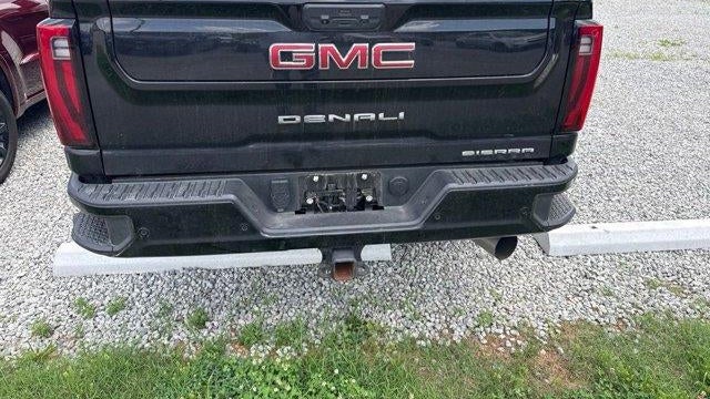 2026 GMC Sierra 3500HD Denali