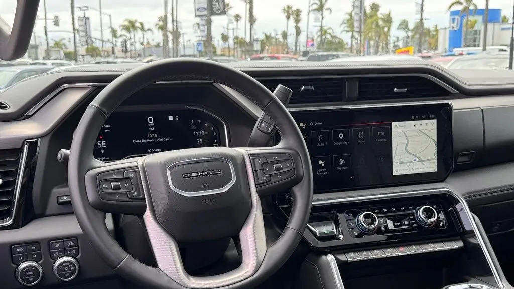 2025 GMC Sierra 3500HD Denali