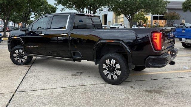 2025 GMC Sierra 3500HD Denali