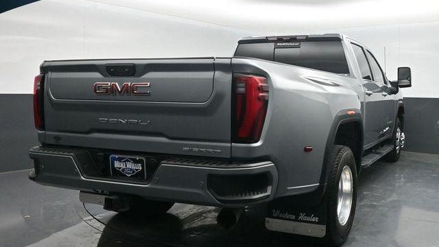 2025 GMC Sierra 3500HD Denali