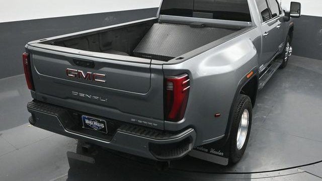 2025 GMC Sierra 3500HD Denali