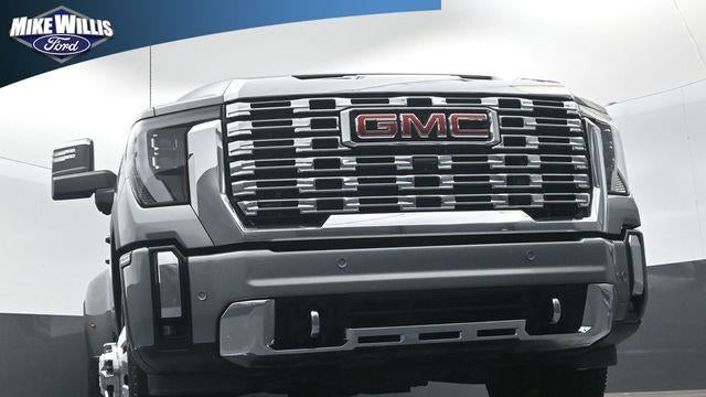 2025 GMC Sierra 3500HD Denali