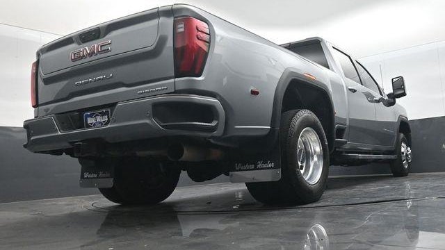 2025 GMC Sierra 3500HD Denali