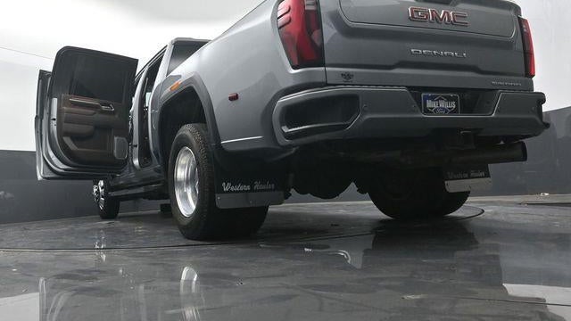 2025 GMC Sierra 3500HD Denali