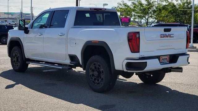 2025 GMC Sierra 3500HD Denali